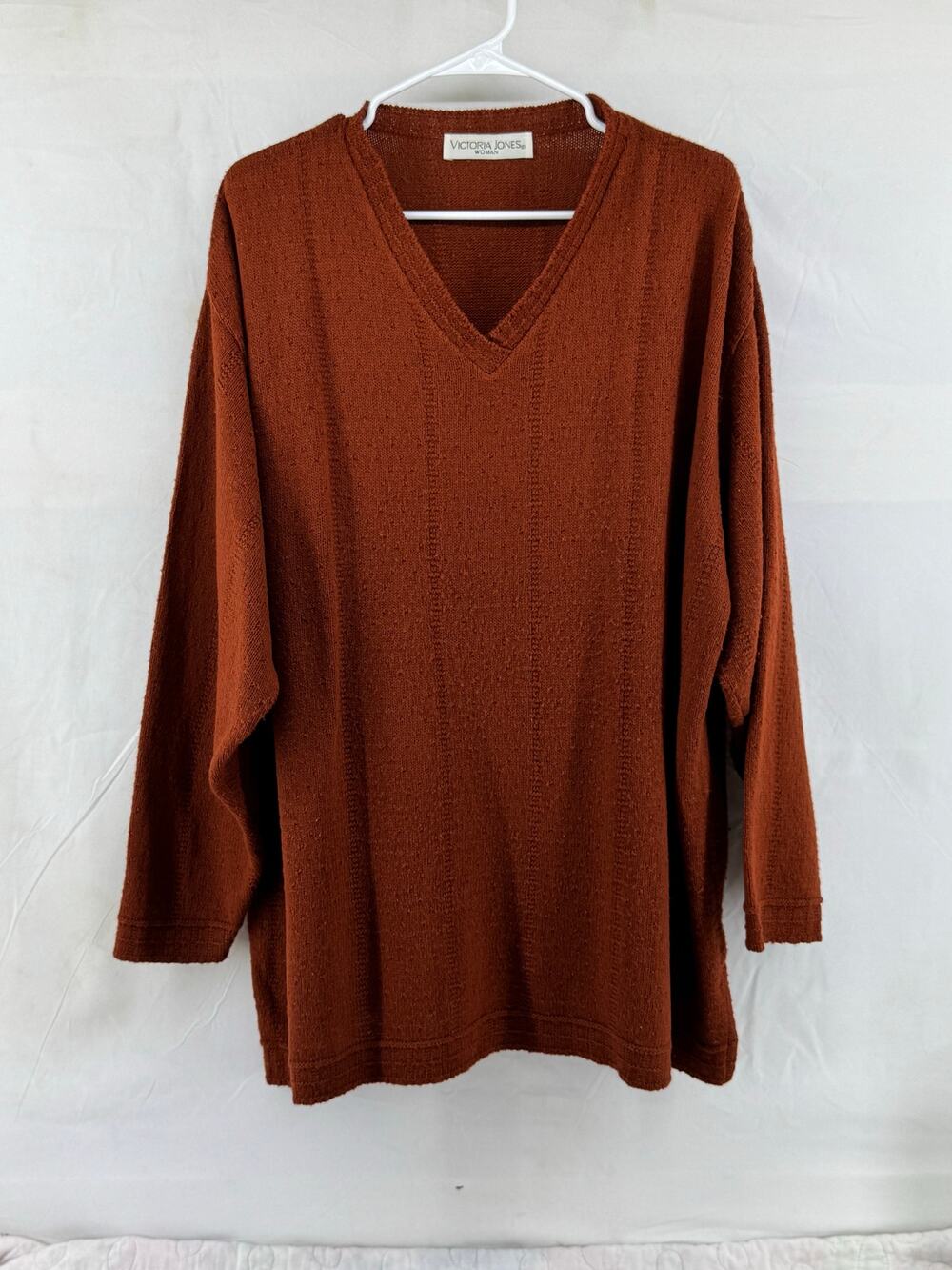 Vintage, Victoria, Jones woman rust 3XL sweater